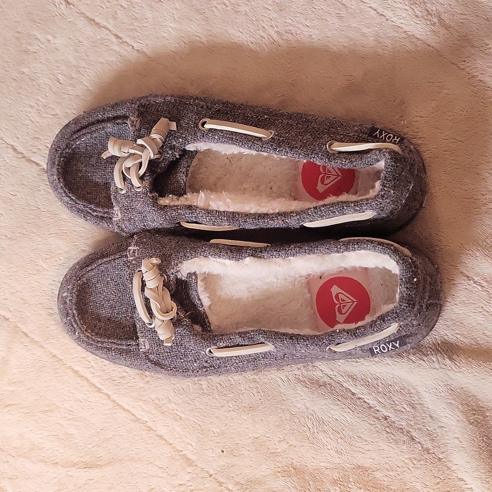 Roxy shoes size 6